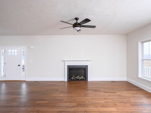 44 Metacomet Road 44, West Bridgewater MA 02379