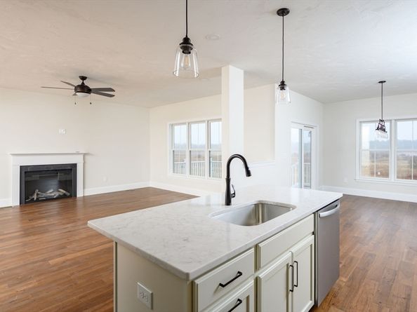 44 Metacomet Road 44, West Bridgewater MA 02379