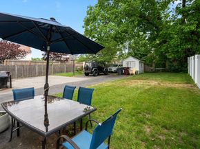 18 Harding Ter, Dedham MA 02026