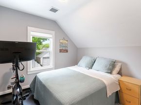 18 Harding Ter, Dedham MA 02026