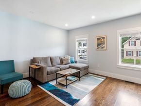 18 Harding Ter, Dedham MA 02026