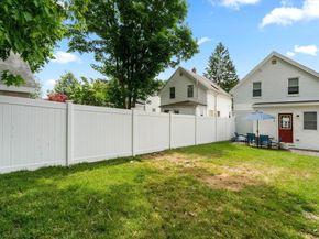 18 Harding Ter, Dedham MA 02026