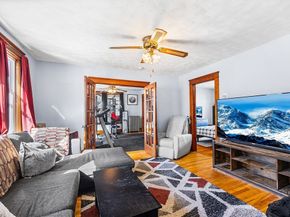 208 Fifth St, Leominster MA 01453