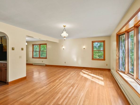 39 Davidson Road, West Boylston MA 01583