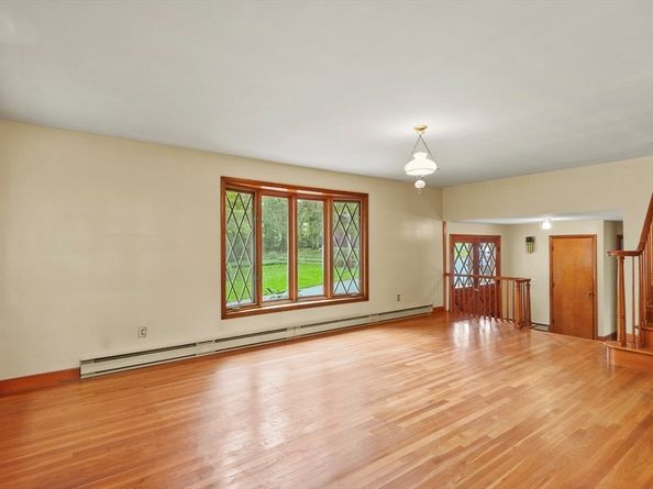 39 Davidson Road, West Boylston MA 01583