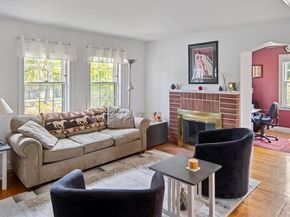 75 Cherry St, Newton MA 02465