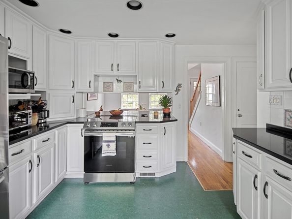 75 Cherry St, Newton MA 02465