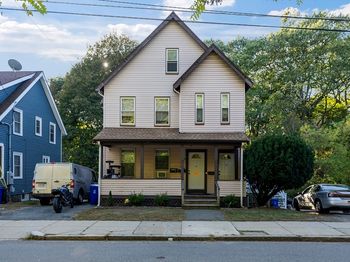 90 Pierce St