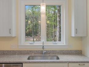 14A Welch Ave, Rutland MA 01543