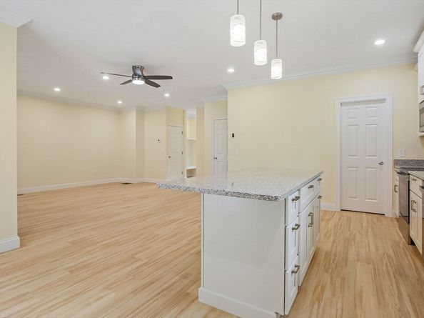 14A Welch Ave, Rutland MA 01543