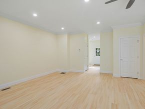 14A Welch Ave, Rutland MA 01543