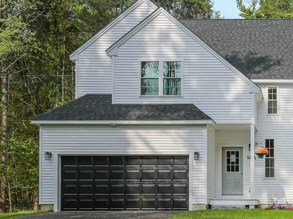 14A Welch Ave, Rutland MA 01543