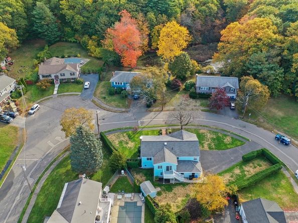 55 West Park Drive, Wakefield MA 01880