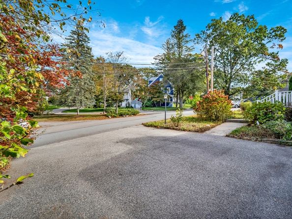 16 Wilbur Ave, Arlington MA 02476