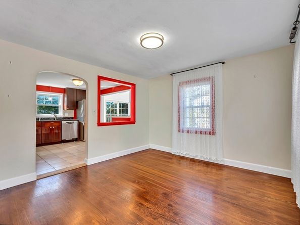 16 Wilbur Ave, Arlington MA 02476
