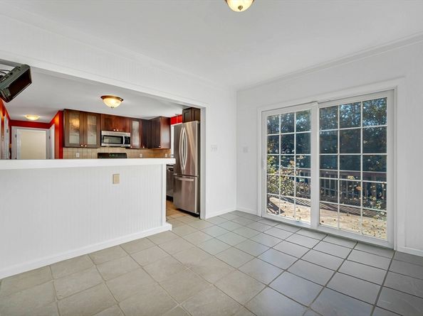 16 Wilbur Ave, Arlington MA 02476