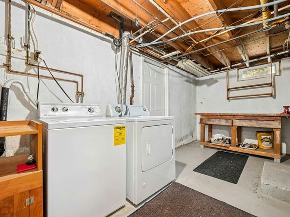 10 Leslie Lane, Millbury MA 01527