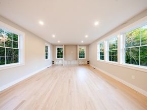 292 Main St, Norfolk MA 02056