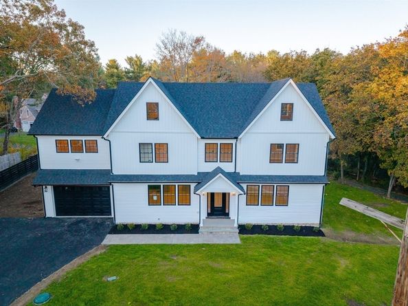 292 Main St, Norfolk MA 02056