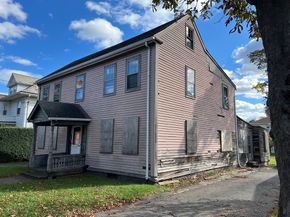 33 Elm St, Quincy MA 02169