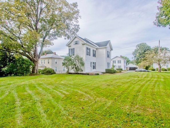 85 Chapel, Warren MA 01092