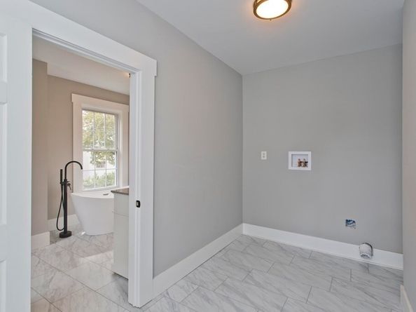 85 Chapel, Warren MA 01092