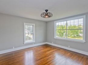 85 Chapel, Warren MA 01092