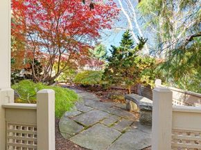 7 Wainwright Rd 118, Winchester MA 01890