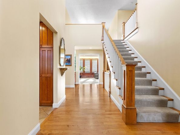7 Wainwright Rd 118, Winchester MA 01890