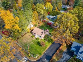 122 Holden St, Holden MA 01520