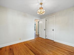 122 Holden St, Holden MA 01520