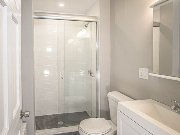 428 Saratoga St, Boston MA 02128