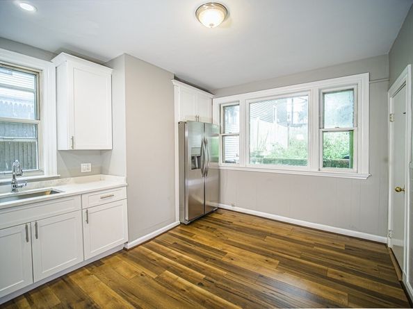 428 Saratoga St, Boston MA 02128