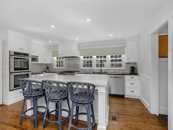 25 Irving Street, Hingham MA 02043