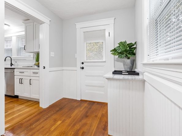 424 Great Rd, Stow MA 01775