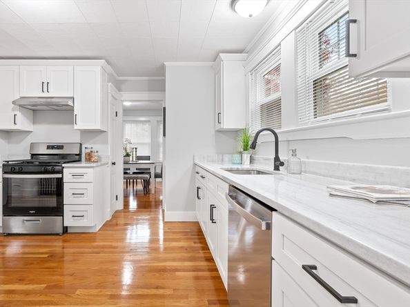 424 Great Rd, Stow MA 01775