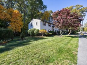 17 Plymouth Rd, Peabody MA 01960