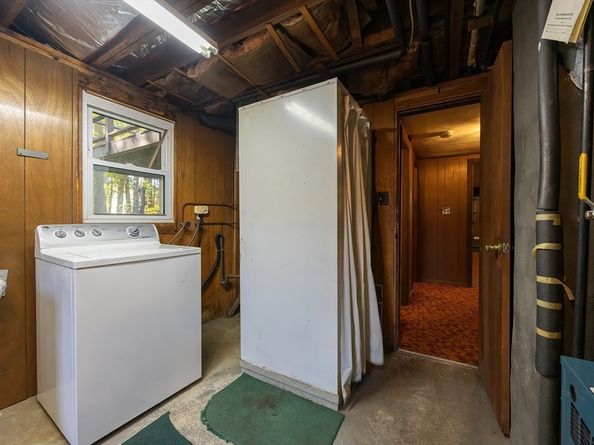 17 Plymouth Rd, Peabody MA 01960