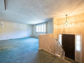 17 Plymouth Rd, Peabody MA 01960