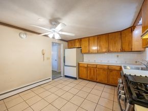 17 Plymouth Rd, Peabody MA 01960