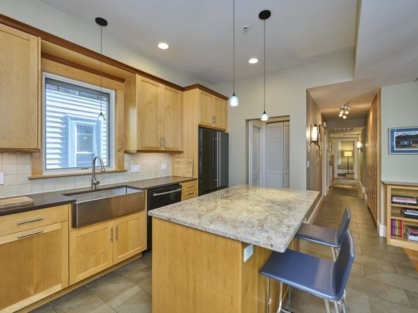 594 Putnam Avenue 2, Cambridge MA 02139