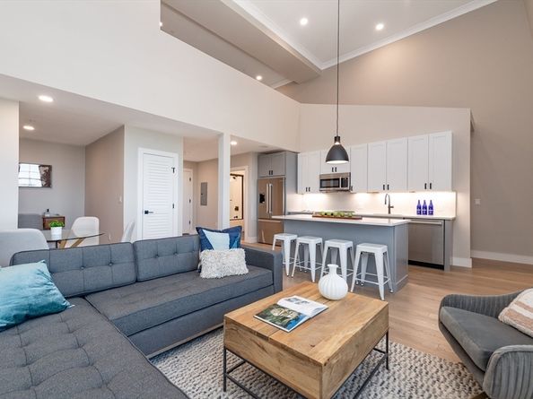 8 Franklin Street 401, Boston MA 02134