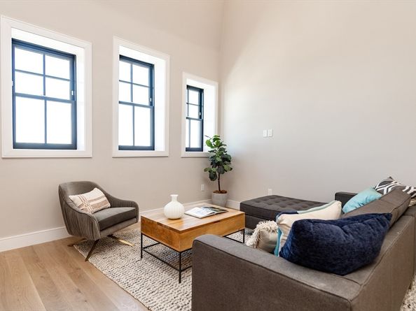 8 Franklin Street 401, Boston MA 02134