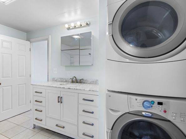 32 Barker Rd 3, Scituate MA 02066