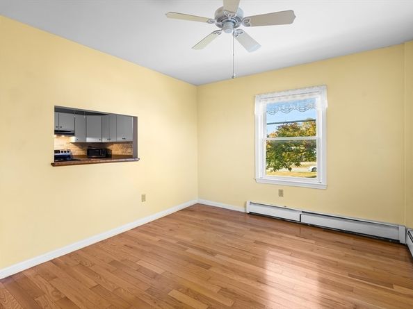 32 Barker Rd 3, Scituate MA 02066