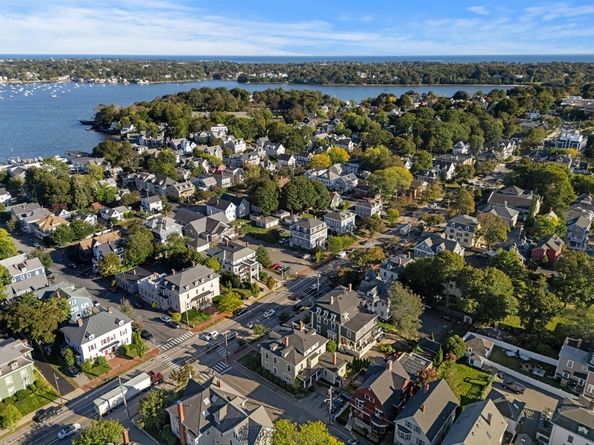 262 Lafayette St 2, Salem MA 01970