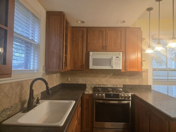 15 Mather St, Boston MA 02124
