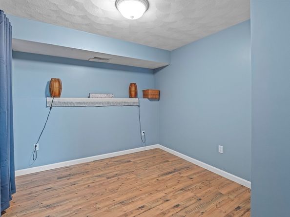 385 Sutton St 385, North Andover MA 01845