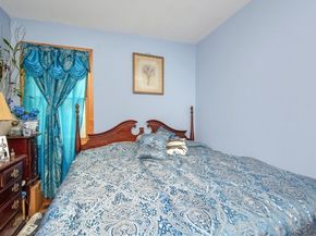 78 Harlem St, Worcester MA 01610