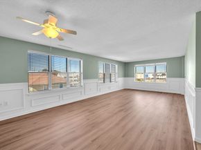 20 Rockland House Rd 203, Hull MA 02045